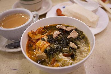 评级网站表明：《合金装备：大师合集Vol.1》支持PS4平台